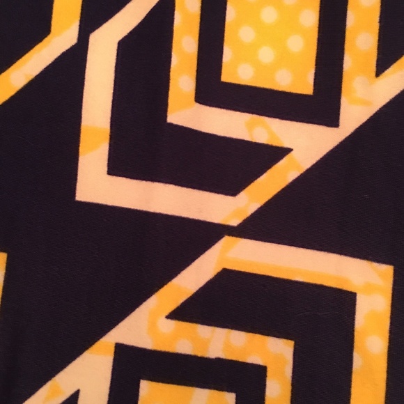 LIKE NEW LuLaRoe Navy & Yellow Leggings - OS - Picture 2 of 5